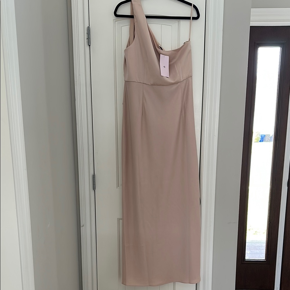 Elegant One-Shoulder Tan Dress